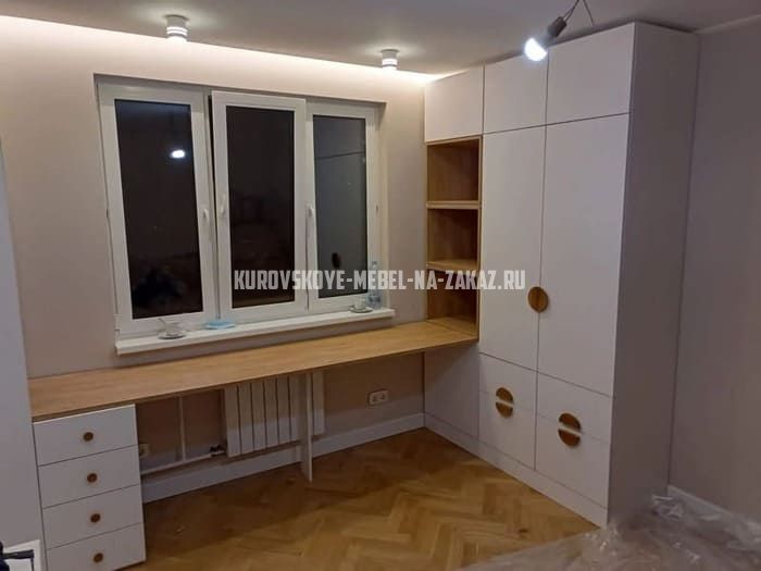 Заказать мебель на заказ в Куровском